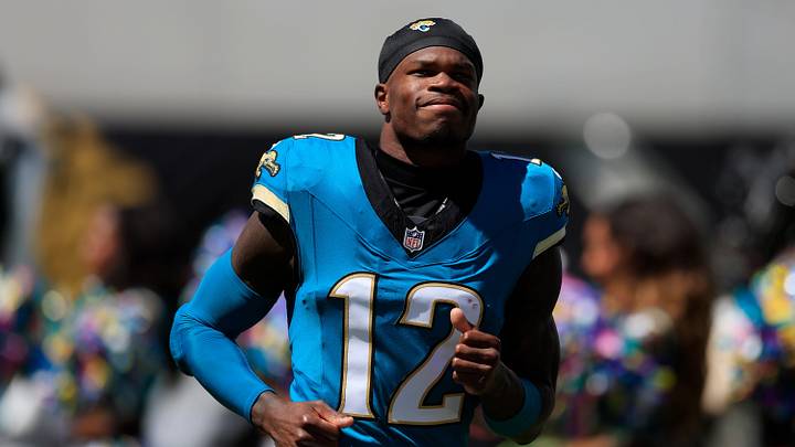 Jacksonville Jaguars wide receiver/cornerback Travis Hunter (12) runs on the field before an NFL football matchup at EverBank Stadium on Sunday, Sept. 27, 2026, in Jacksonville, Fla. The Jaguars defeated the Patriots 35-6. [Corey Perrine/Florida Times‑Union]