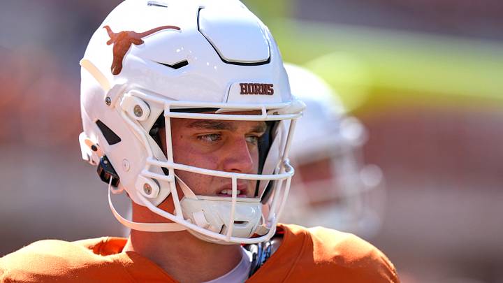 Texas Longhorns quarterback Arch Manning (16) before the game against the Mississippi State Bulldogs at Darrell K Royal-Texas Memorial Stadium. Texas Longhorns quarterback Arch Manning (16) before the game against the Mississippi State Bulldogs at Darrell K Royal-Texas Memorial Stadium.