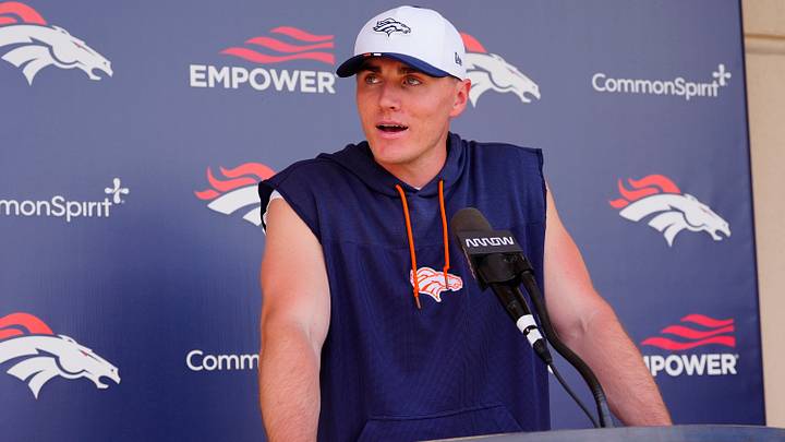 Jun 16, 2026; Englewood, CO, USA; Denver Broncos quarterback Bo Nix (10) speaks to the media following mini camp drills at Broncos Park. Jun 16, 2026; Englewood, CO, USA; Denver Broncos quarterback Bo Nix (10) speaks to the media following mini camp drills at Broncos Park.
