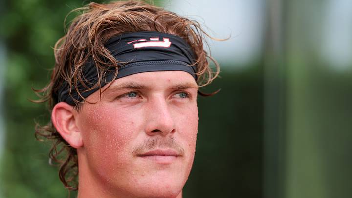 Aug 20, 2026; Miami Gardens, FL, USA; New York Giants quarterback Jaxson Dart (6) looks on after joint practice with the Miami Dolphins at Baptist Health Training Complex. Mandatory Credit: Sam Navarro-Imagn Images Aug 20, 2026; Miami Gardens, FL, USA; New York Giants quarterback Jaxson Dart (6) looks on after joint practice with the Miami Dolphins at Baptist Health Training Complex. Mandatory Credit: Sam Navarro-Imagn Images