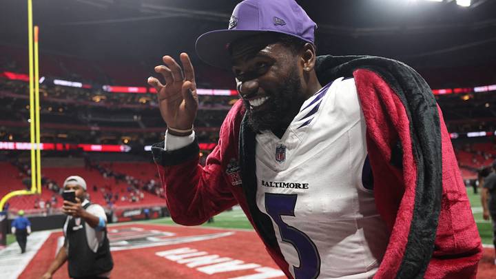 Oct 11, 2026; Atlanta, Georgia, USA; Baltimore Ravens quarterback Tyler Huntley (5) celebrates after defeating the Atlanta Falcons in overtime at Mercedes-Benz Stadium. Mandatory Credit: Brett Davis-Imagn Images Oct 11, 2026; Atlanta, Georgia, USA; Baltimore Ravens quarterback Tyler Huntley (5) celebrates after defeating the Atlanta Falcons in overtime at Mercedes-Benz Stadium. Mandatory Credit: Brett Davis-Imagn Images