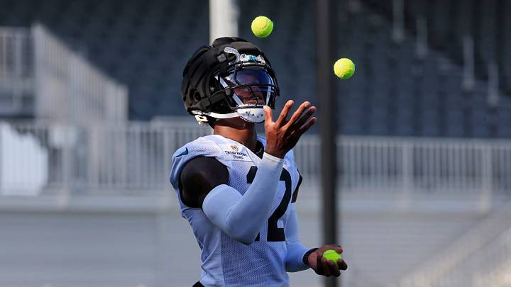 Jaguars wide receiver/cornerback Travis Hunter continues to juggle between offense and defense as he enters his second year with the teams. Jaguars wide receiver/cornerback Travis Hunter continues to juggle between offense and defense as he enters his second year with the teams.
