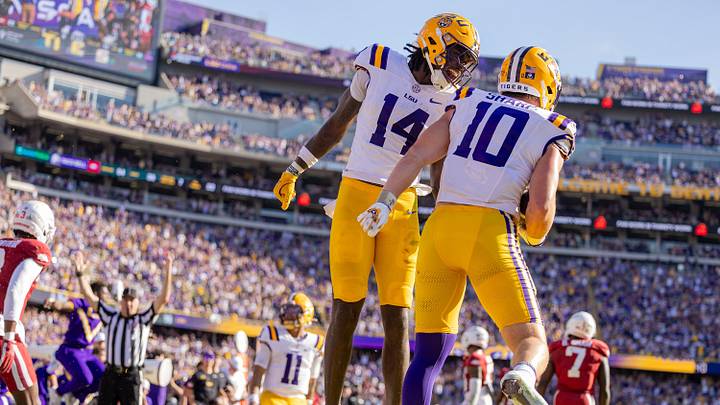 Bet LSU to win and cover against Clemson in Week 1 of the college football season.