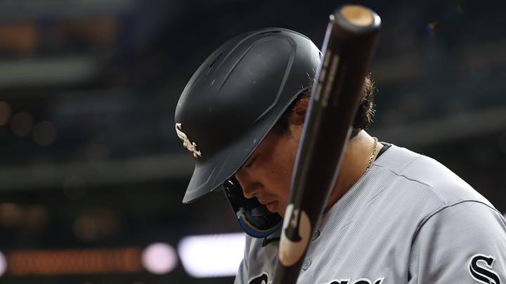 Sep 2, 2026; Houston, Texas, USA; Chicago White Sox first base Munetaka Murakami (5) is out on a batted ball during the third inning against the Houston Astros at Daikin Park. Mandatory Credit: Troy Taormina-Imagn Images Sep 2, 2026; Houston, Texas, USA; Chicago White Sox first base Munetaka Murakami (5) is out on a batted ball during the third inning against the Houston Astros at Daikin Park. Mandatory Credit: Troy Taormina-Imagn Images