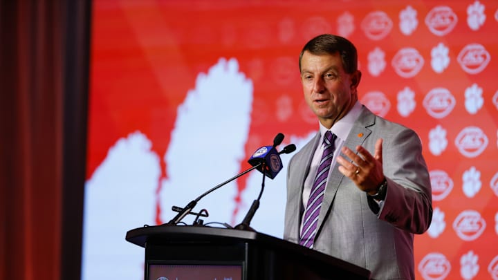 Clemson head coach Dabo Swinney looks to make a big splash in the recruiting department this weekend in their season-opener versus LSU, with multiple highly-touted recruits planning to be in attendance.