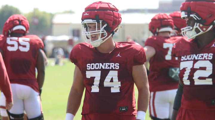Oklahoma offensive lineman Evan McClure