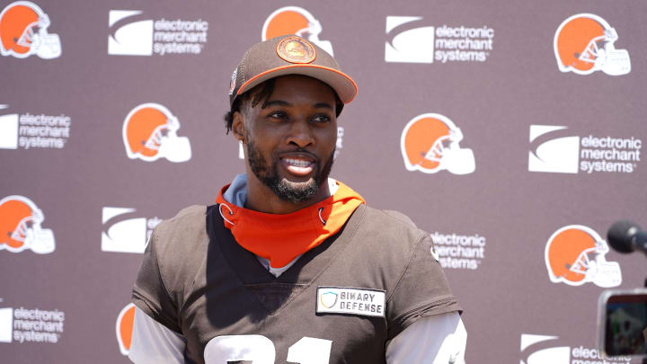 Browns cornerback Denzel Ward meets with the media at the team's mandatory minicamp