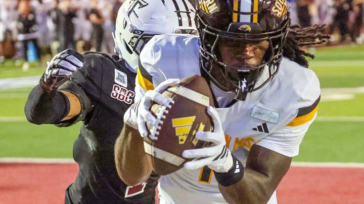 Southern Miss WR Mario Sanders catches a touchdown at Troy. Southern Miss WR Mario Sanders catches a touchdown at Troy.