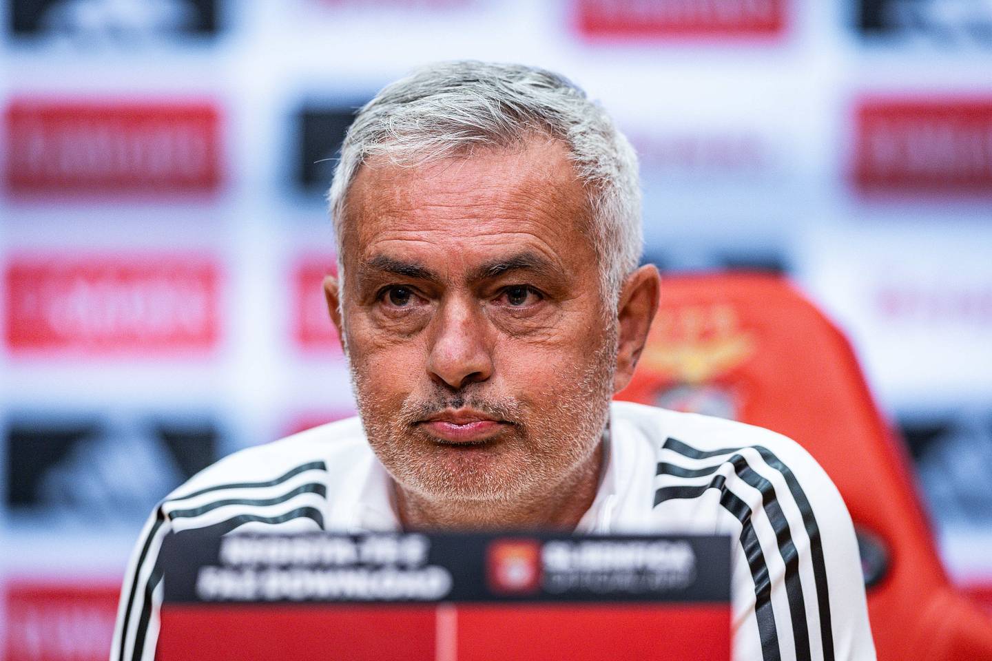 José Mourinho (Foto: Rodrigo Moreira/NurPhoto/Getty Images)