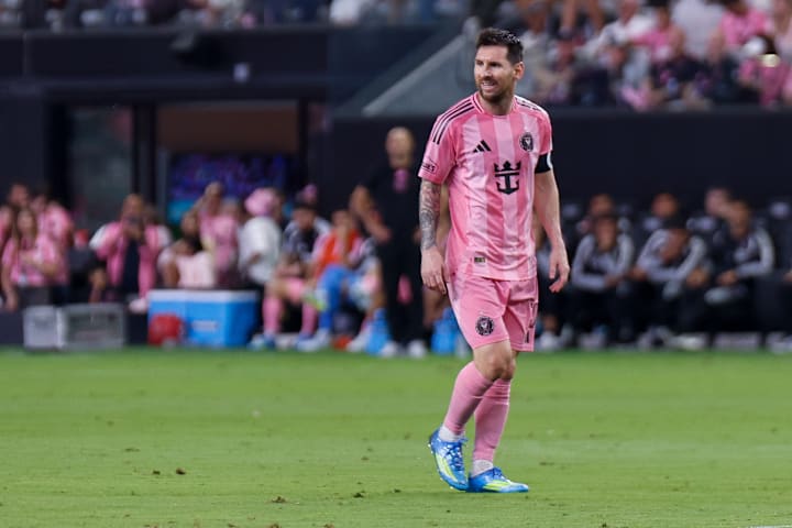 Lionel Messi 莱昂内尔·梅西