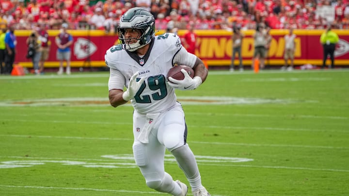 Philadelphia Eagles running back AJ Dillon (29) runs the ball against the Kansas City Chiefs 