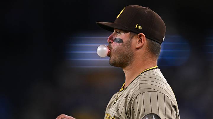 Sep 22, 2026; Los Angeles, California, USA; San Diego Padres first baseman Ty France (25) warms up prior to the game against the Los Angeles Dodgers at Dodger Stadium. Mandatory Credit: William Liang-Imagn Images Sep 22, 2026; Los Angeles, California, USA; San Diego Padres first baseman Ty France (25) warms up prior to the game against the Los Angeles Dodgers at Dodger Stadium. Mandatory Credit: William Liang-Imagn Images