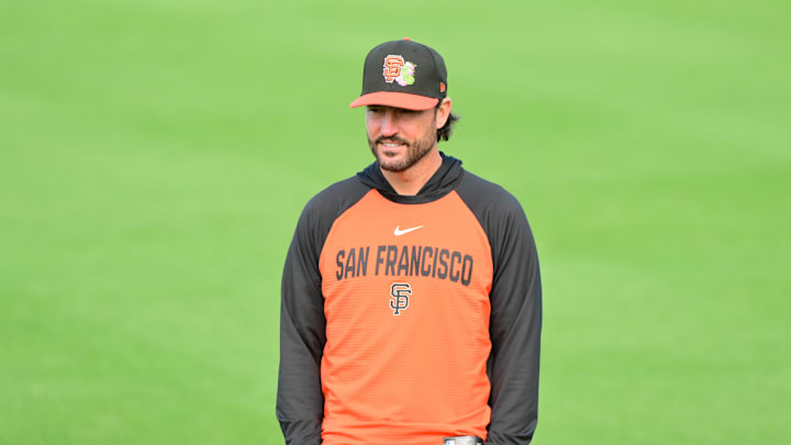 Feb 18, 2026; Scottsdale, AZ, USA; San Francisco Giants manager Tony Vitello (23) looks on during a Spring Training workout at Scottsdale Stadium Mandatory Credit: Matt Kartozian-Imagn Images Feb 18, 2026; Scottsdale, AZ, USA; San Francisco Giants manager Tony Vitello (23) looks on during a Spring Training workout at Scottsdale Stadium Mandatory Credit: Matt Kartozian-Imagn Images