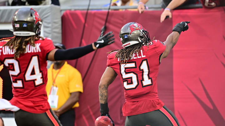 Gene Deckerhoff's radio call of the Tampa Bay Buccaneers punt block with a duck on the field is incredible.