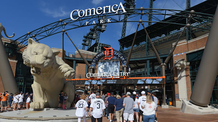 Boston Red Sox v Detroit Tigers