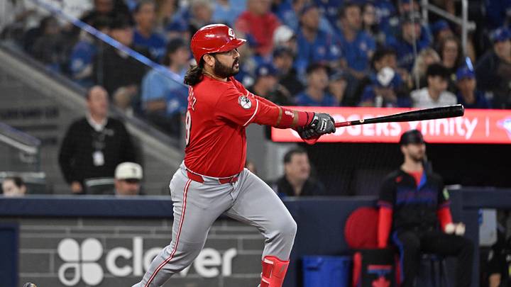 Sep 25, 2026; Toronto, Ontario, CAN; Cincinnati Reds third baseman Eugenio Suarez (28) hits a single against the Toronto Blue Jays in the third inning at Rogers Centre. Mandatory Credit: Dan Hamilton-Imagn Images Sep 25, 2026; Toronto, Ontario, CAN; Cincinnati Reds third baseman Eugenio Suarez (28) hits a single against the Toronto Blue Jays in the third inning at Rogers Centre. Mandatory Credit: Dan Hamilton-Imagn Images