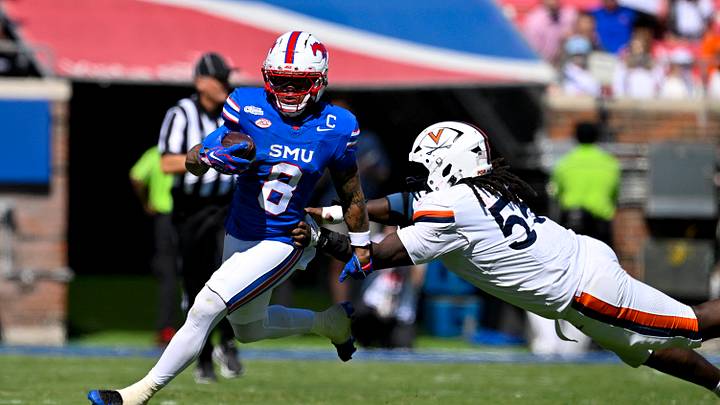 Oct 17, 2026; Dallas, Texas, USA; SMU Mustangs wide receiver Yamir Knight (8) returns a kick past Virginia Cavaliers defensive tackle Anthony Britton (55) during the second half at Gerald J. Ford Stadium. Mandatory Credit: Jerome Miron-Imagn Images Oct 17, 2026; Dallas, Texas, USA; SMU Mustangs wide receiver Yamir Knight (8) returns a kick past Virginia Cavaliers defensive tackle Anthony Britton (55) during the second half at Gerald J. Ford Stadium. Mandatory Credit: Jerome Miron-Imagn Images