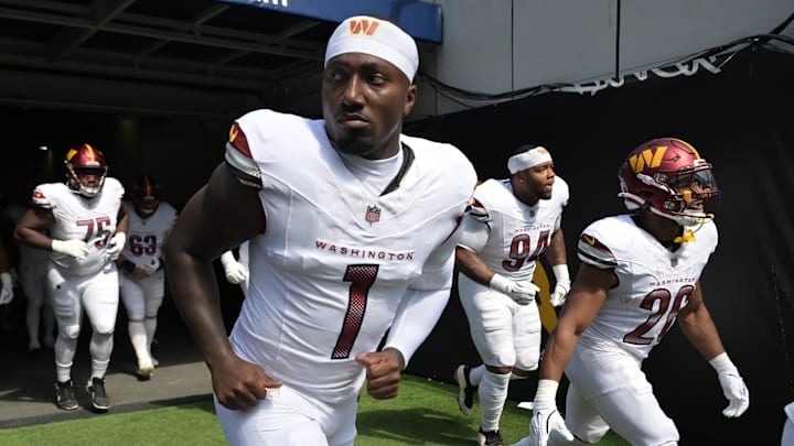 Washington Commanders wide receiver Deebo Samuel Sr. (1) runs on to the field for the game against the Los Angeles Chargers at SoFi Stadium. 