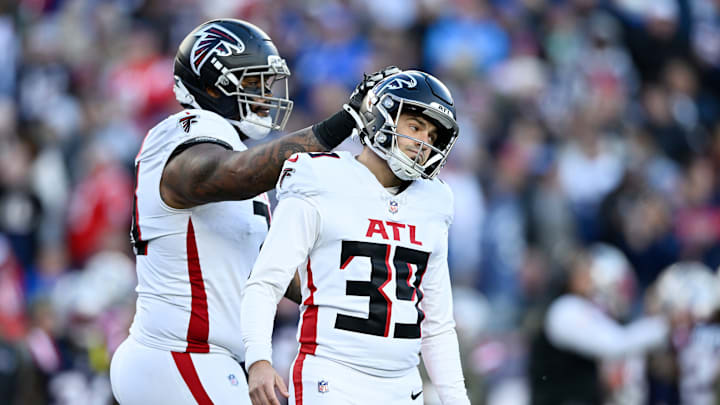 Atlanta Falcons v New England Patriots Atlanta Falcons v New England Patriots