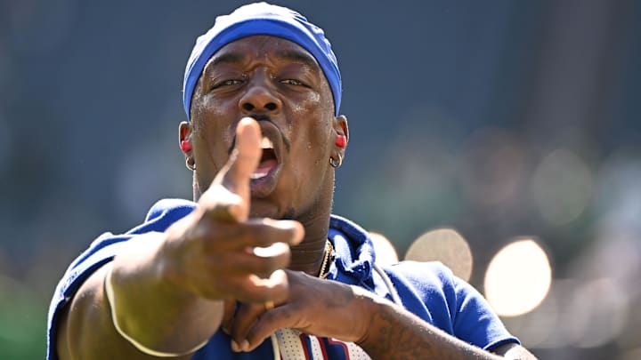 Oct 26, 2025; Philadelphia, Pennsylvania, USA; New York Giants defensive tackle Rakeem Nunez-Roches (93) during warmups against the Philadelphia Eagles at Lincoln Financial Field. Mandatory Credit: Eric Hartline-Imagn Images Oct 26, 2025; Philadelphia, Pennsylvania, USA; New York Giants defensive tackle Rakeem Nunez-Roches (93) during warmups against the Philadelphia Eagles at Lincoln Financial Field. Mandatory Credit: Eric Hartline-Imagn Images
