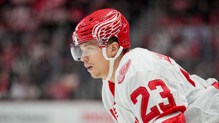 Buffalo Sabres v Detroit Red Wings