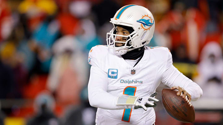 AFC Wild Card Playoffs - Miami Dolphins v Kansas City Chiefs