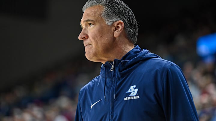 San Diego Toreros head coach Steve Lavin. San Diego Toreros head coach Steve Lavin.