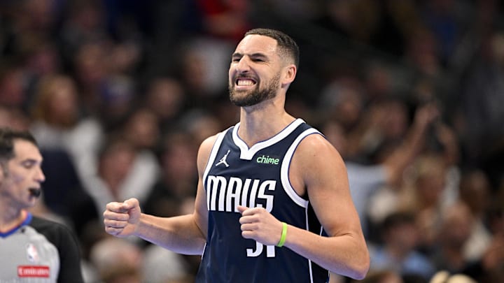 Nov 21, 2025; Dallas, Texas, USA; Dallas Mavericks guard Klay Thompson (31) reacts to missing a shot during the second quarter against the New Orleans Pelicans at the American Airlines Center. Mandatory Credit: Jerome Miron-Imagn Images