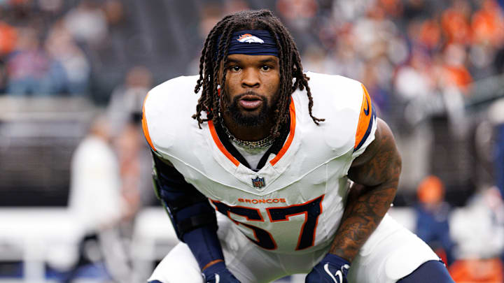 Denver Broncos v Las Vegas Raiders - NFL 2025