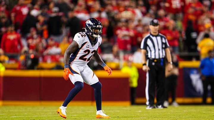 Denver Broncos v Kansas City Chiefs Denver Broncos v Kansas City Chiefs