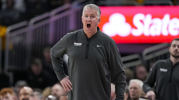 Purdue Boilermakers head coach Matt Painter calls out a play