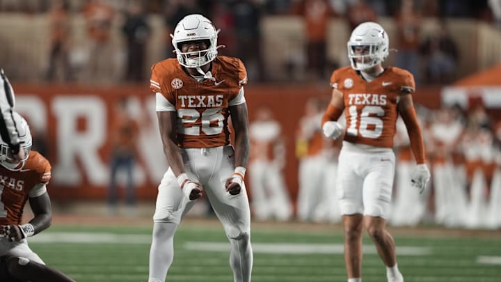 Nov 28, 2025; Austin, Texas, USA; Texas Longhorns linebacker Ty’Anthony Smith (26) reacts during the second half against the Texas A&M Aggies at Darrell K Royal-Texas Memorial Stadium. Mandatory Credit: Scott Wachter-Imagn Images Nov 28, 2025; Austin, Texas, USA; Texas Longhorns linebacker Ty’Anthony Smith (26) reacts during the second half against the Texas A&M Aggies at Darrell K Royal-Texas Memorial Stadium. Mandatory Credit: Scott Wachter-Imagn Images