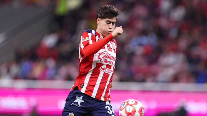 Chivas v Tigres UANL - Torneo Apertura 2025 Liga MX