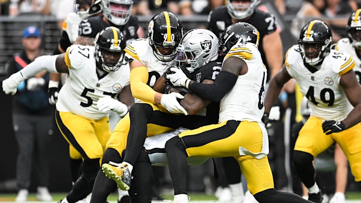 Pittsburgh Steelers v Las Vegas Raiders