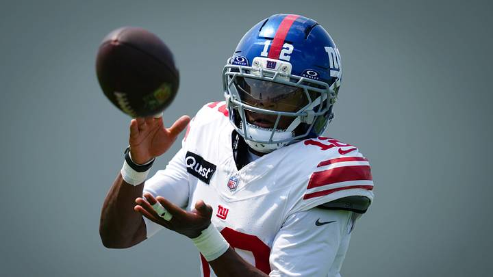New York Giants cornerback Colton Hood (12) catches the ball while training at Quest Diagnostics Training Center, Aug 10, 2026, East Rutherford, NJ, USA. New York Giants cornerback Colton Hood (12) catches the ball while training at Quest Diagnostics Training Center, Aug 10, 2026, East Rutherford, NJ, USA.