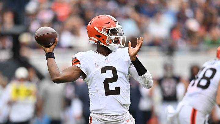 Aug 15, 2026; Chicago, Illinois, USA; Cleveland Browns quarterback Shedeur Sanders (2) passes the ball againnst the Chicago Bears during the second half at Soldier Field. Mandatory Credit: Patrick Gorski-Imagn Images Aug 15, 2026; Chicago, Illinois, USA; Cleveland Browns quarterback Shedeur Sanders (2) passes the ball againnst the Chicago Bears during the second half at Soldier Field. Mandatory Credit: Patrick Gorski-Imagn Images