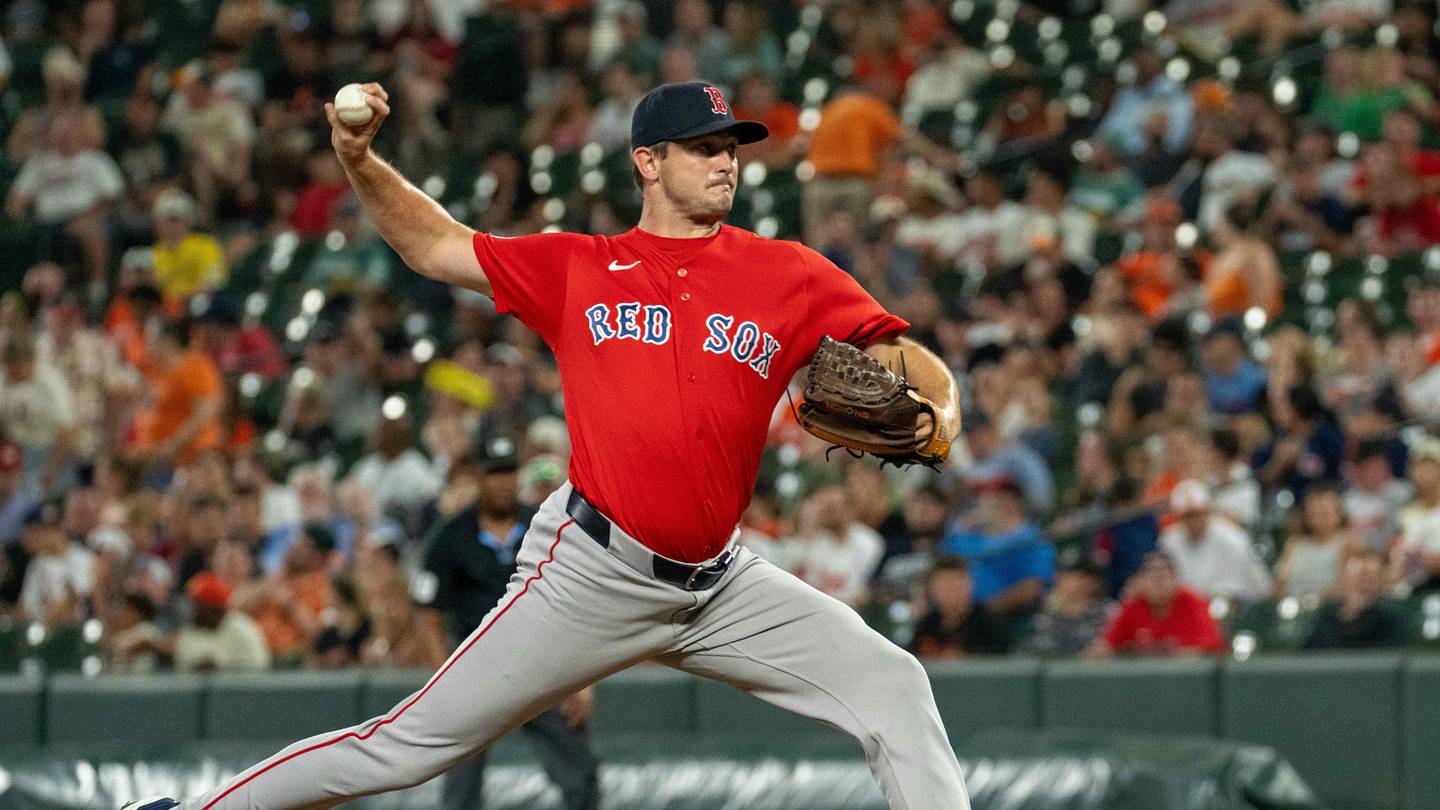 The Red Sox should take advantage of Garrett Whitlock's desire to start in 2027