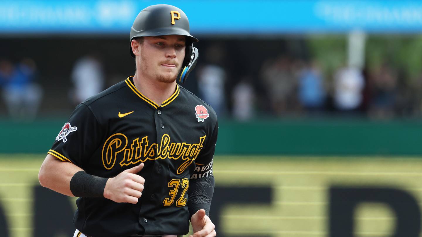 Pirates insider fuels Henry Davis hope fans should be careful buying