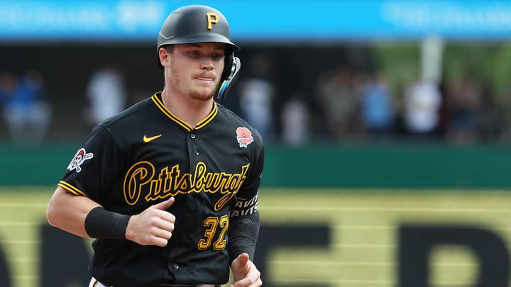 May 25, 2026; Pittsburgh, Pennsylvania, USA; Pittsburgh Pirates catcher Henry Davis (32) runs the bases after hitting a solo home run against Chicago Cubs pitcher Trent Thornton (not pictured) during the seventh inning at PNC Park. Mandatory Credit: Charles LeClaire-Imagn Images May 25, 2026; Pittsburgh, Pennsylvania, USA; Pittsburgh Pirates catcher Henry Davis (32) runs the bases after hitting a solo home run against Chicago Cubs pitcher Trent Thornton (not pictured) during the seventh inning at PNC Park. Mandatory Credit: Charles LeClaire-Imagn Images