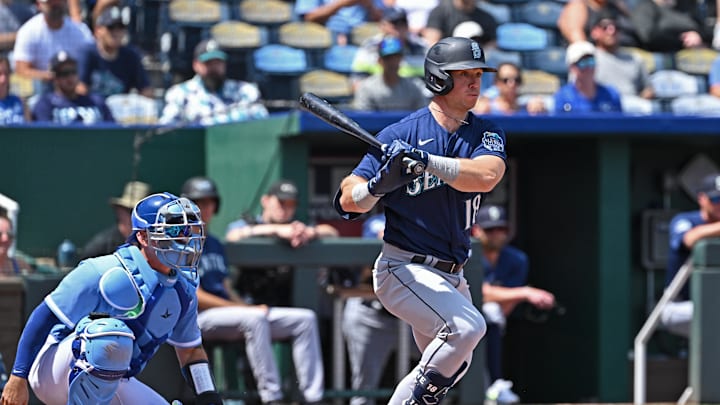 Seattle Mariners left fielder Cade Marlowe (18) singles in the second inning against the Kansas City Royals at Kauffman Stadium in 2023.