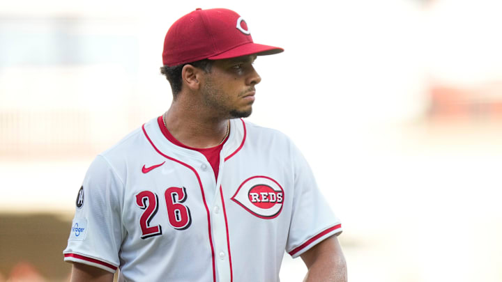 Cincinnati Reds pitcher Chase Burns (26) returns to the dugout after striking out the side in his MLB debut in the first inning of the MLB interleague game between the Cincinnati Reds and the New York Yankees at Great American Ball Park in downtown Cincinnati on Tuesday, June 24, 2025.
