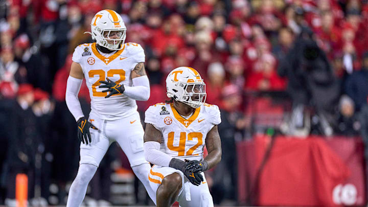 Learn what to expect from the Tennessee Volunteers when they face Syracuse football to open the 2025 college football season.