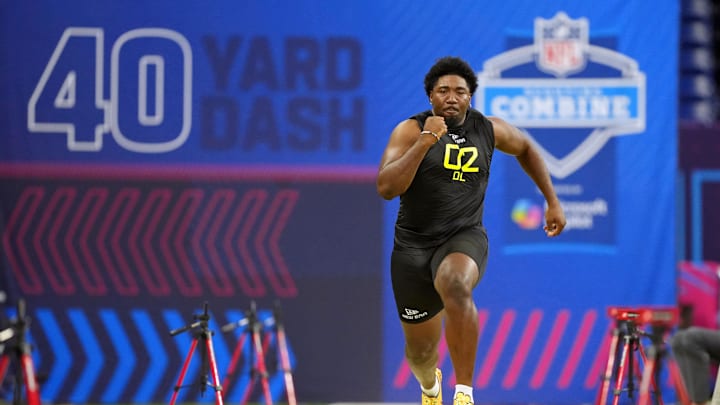 Feb 27, 2025; Indianapolis, IN, USA; Toledo defensive lineman Darius Alexander (DL02) participates in drills during the 2025 NFL Combine at Lucas Oil Stadium. Mandatory Credit: Kirby Lee-Imagn Images