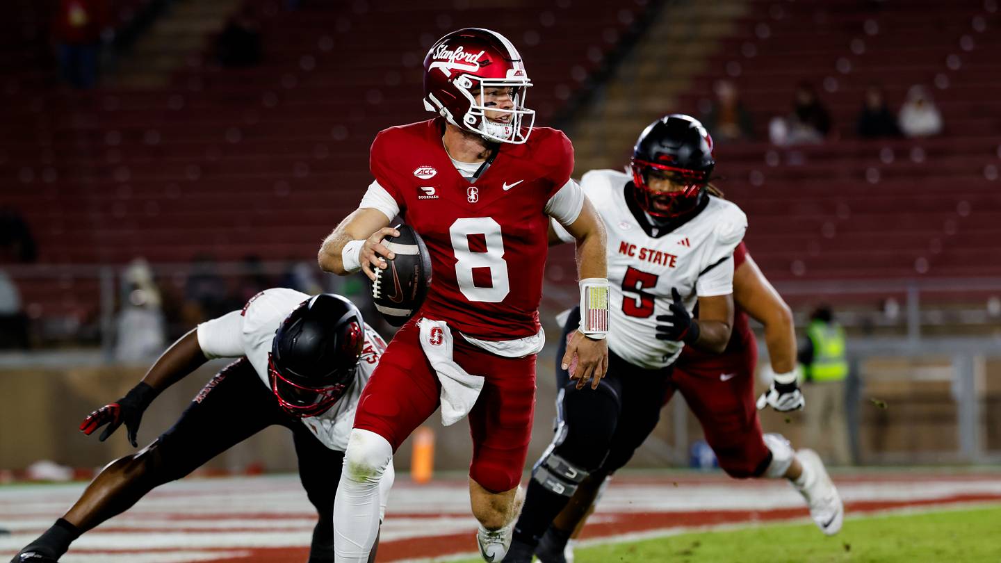 ACC QB Rankings Week 9: Warren Reclaims Top-8 Spot Following Win Over NC State