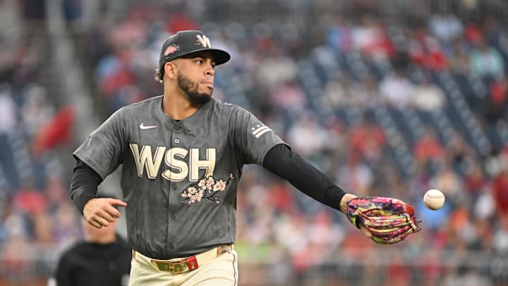 Sep 29, 2024; Washington, District of Columbia, USA; Washington Nationals second baseman Luis Garcia Jr. (2) tosses the ball out of his glove against the Philadelphia Phillies during the eighth inning at Nationals Park. Mandatory Credit: Rafael Suanes-Imagn Images Sep 29, 2024; Washington, District of Columbia, USA; Washington Nationals second baseman Luis Garcia Jr. (2) tosses the ball out of his glove against the Philadelphia Phillies during the eighth inning at Nationals Park. Mandatory Credit: Rafael Suanes-Imagn Images