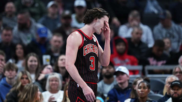 Chicago Bulls v Indiana Pacers