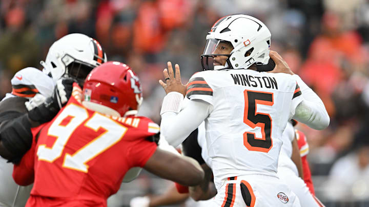 Kansas City Chiefs v Cleveland Browns