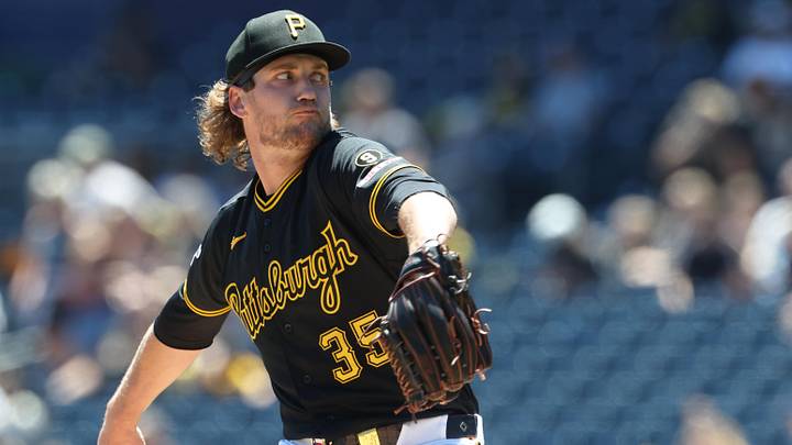 May 31, 2026; Pittsburgh, Pennsylvania, USA; Pittsburgh Pirates starting pitcher Braxton Ashcraft (35) delivers a pitch against the Minnesota Twins during the first inning at PNC Park. Mandatory Credit: Charles LeClaire-Imagn Images May 31, 2026; Pittsburgh, Pennsylvania, USA; Pittsburgh Pirates starting pitcher Braxton Ashcraft (35) delivers a pitch against the Minnesota Twins during the first inning at PNC Park. Mandatory Credit: Charles LeClaire-Imagn Images