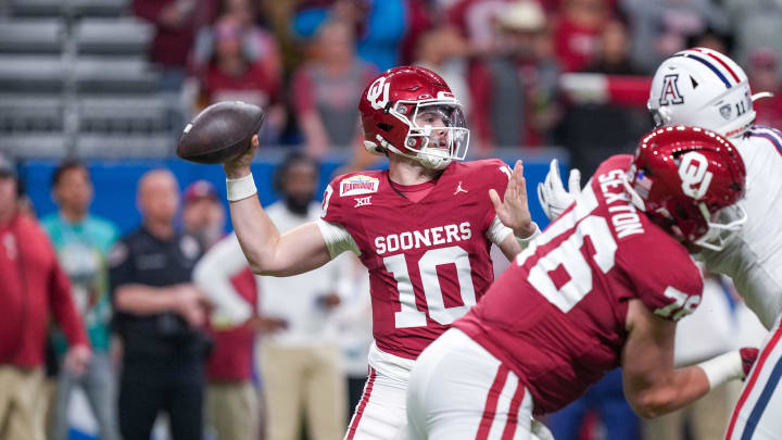 Dec 28, 2023; San Antonio, TX, USA;  Oklahoma Sooners quarterback Jackson Arnold (10) throws a pass against the Arizona Wildcats at Alamodome. Mandatory Credit: Daniel Dunn-USA TODAY Sports