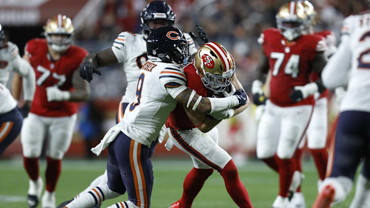 Jaquan Brisker hauls down San Francisco 49ers fullback Kyle Juszczyk at Levi's Stadium in Sunday's Bears loss.